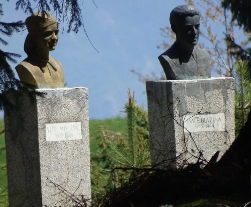 Мемориальный комплекс «Бошко Буха» в деревне Ябука, посвященный молодежи, погибшей в годы войны.