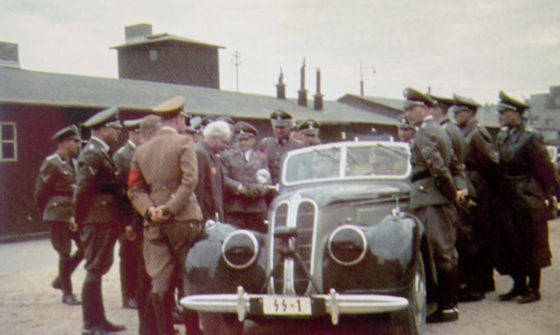 Автомобиль «BMW-335 Cabriolet» с рейхсфюрером СС Гиммлером. Польша 1941 г.