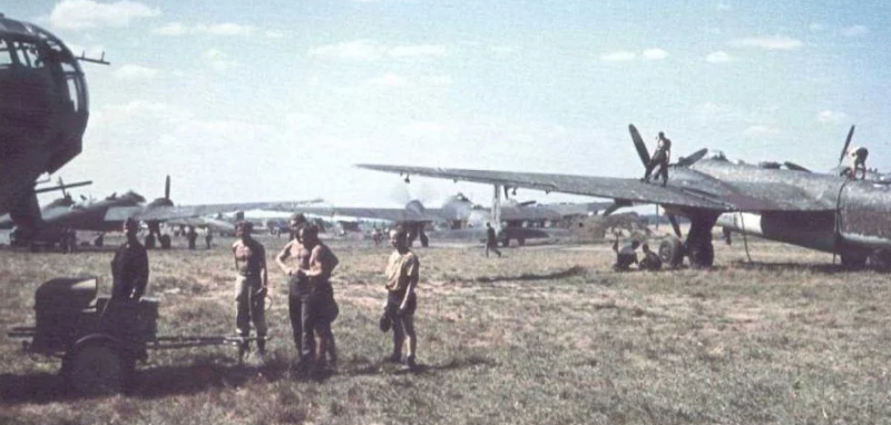 He-177 на полевом аэродроме. 1941 г.