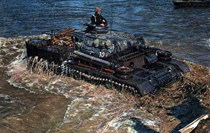 Танк Т-3. 1942 г.