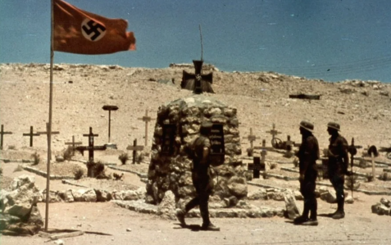 Кладбище корпуса «Африка» в Тунисе. 1942 г.