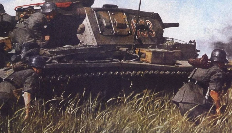 Немецкие войска в атаке. 1942 г.