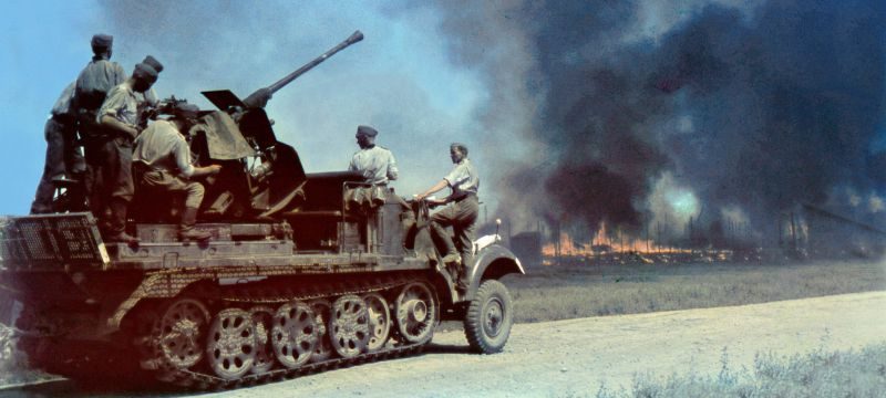 ЗСУ Sd.Kfz. 6/2 во время боев за Сталинград. 1942 г.
