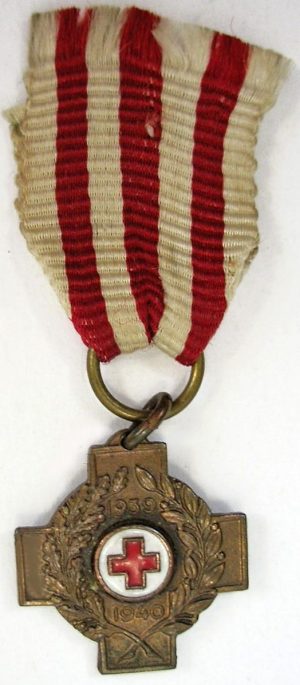 Орденская планка, аверс и реверс бронзового Памятного креста 1939-1940 гг. Голландского Красного Креста.