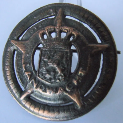 Знак сухопутной гвардии Голландской Ост-Индии.