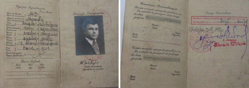 Польские паспорта.
