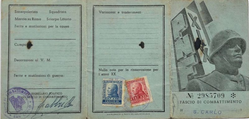 Удостоверение личности фашистского бойца.