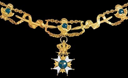 Большой крест с цепью Ордена Меча.