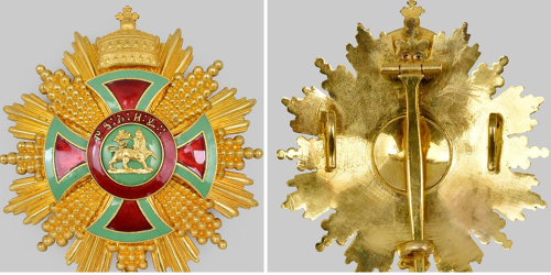 Аверс и реверс звезды Большого Креста ордена Менелика II.