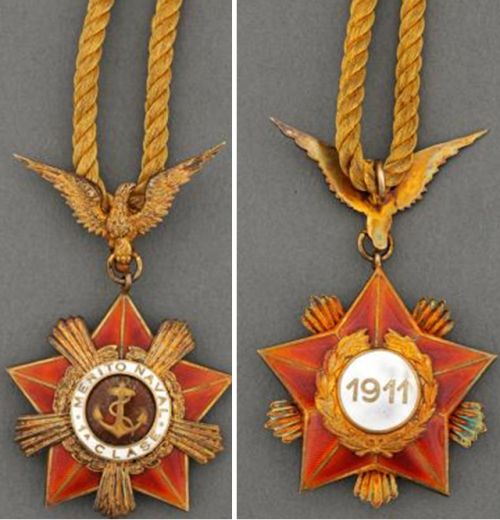 Аверс и реверс звезды 1-го класса «За заслуги на флоте» образца 1902 года.