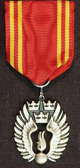 Серебряный знак отличия Шведской ассоциации гражданской обороны.