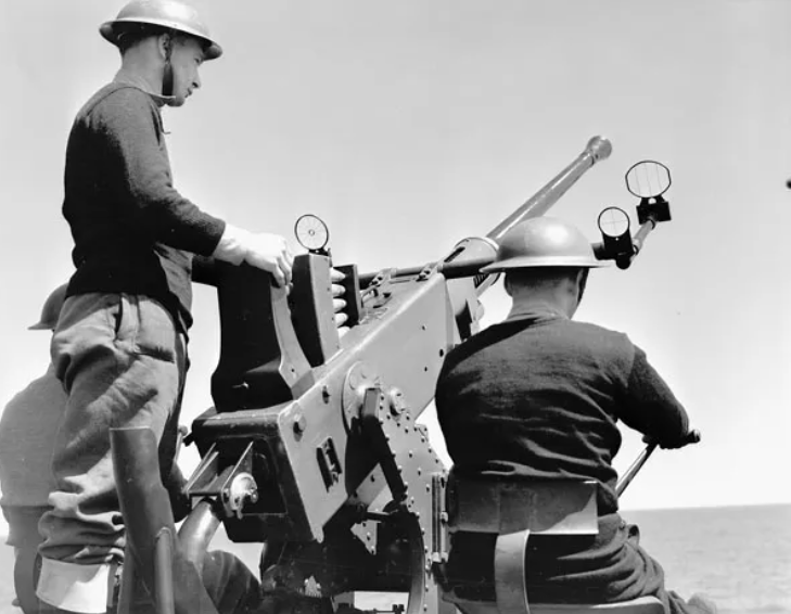 Зенитчики торгового судна. 1941г.