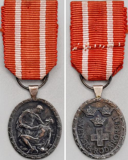 Почетная серебряная медаль Красного Креста Швеции, учрежденная в 1944 году.