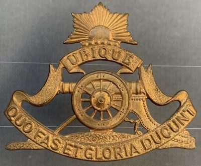 Кокарда артиллерийского полка.