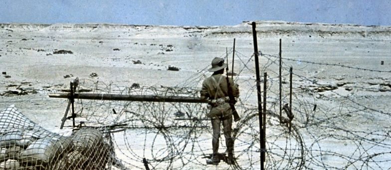 Итальянский часовой в Северной Африке. 1941 г.