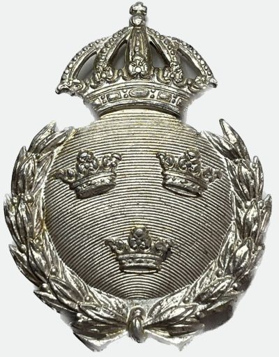 Нагрудные знаки 1-го, 2-го и 3-го класса за военные спортивные заслуги.