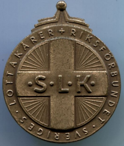 Значки женской добровольной обороны Швеции SLK Lottakaren.