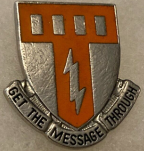 Знак 249-го батальона связи.