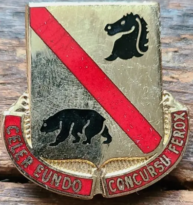 Знак 302-го кавалерийского полка.