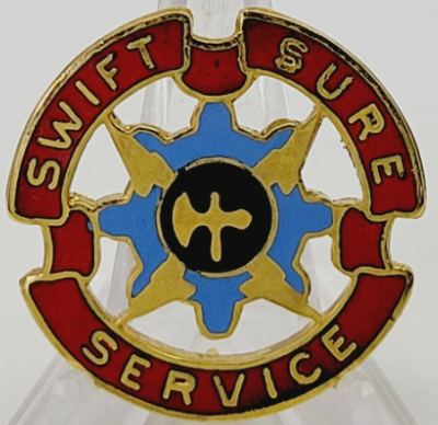 Знак 338-го батальона технического обслуживания.