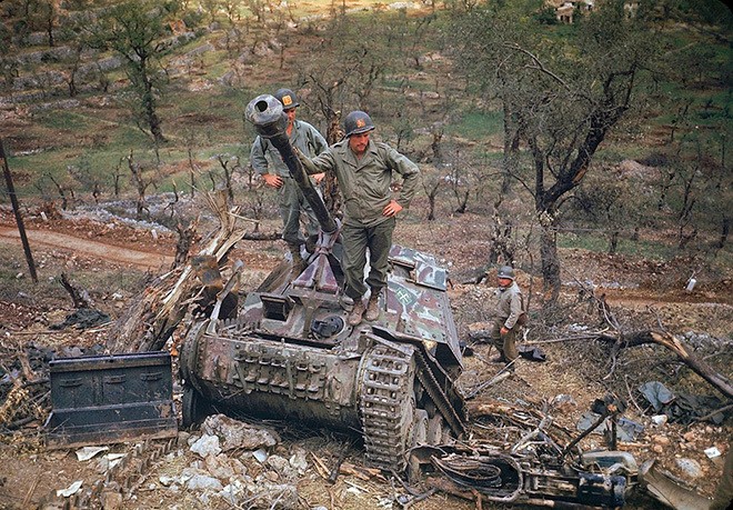 Американские солдаты в Италии. 1943 г.