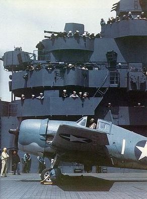 Самолет F6F-3 на авианосце «Йорктаун». 1943 г.