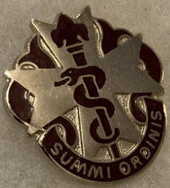Знак 348-го госпиталя.