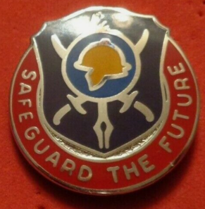 Знак 404-го батальона по гражданским делам.