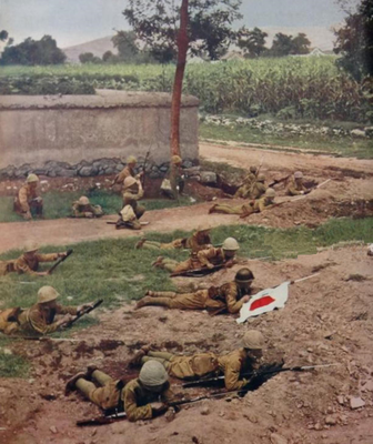 Японская пехота в китайской деревне под Шанхаем. 1937 г.