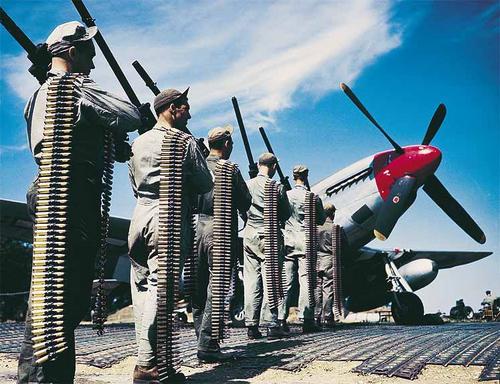Питание для пулеметов истребителя P-51. 1944 г.