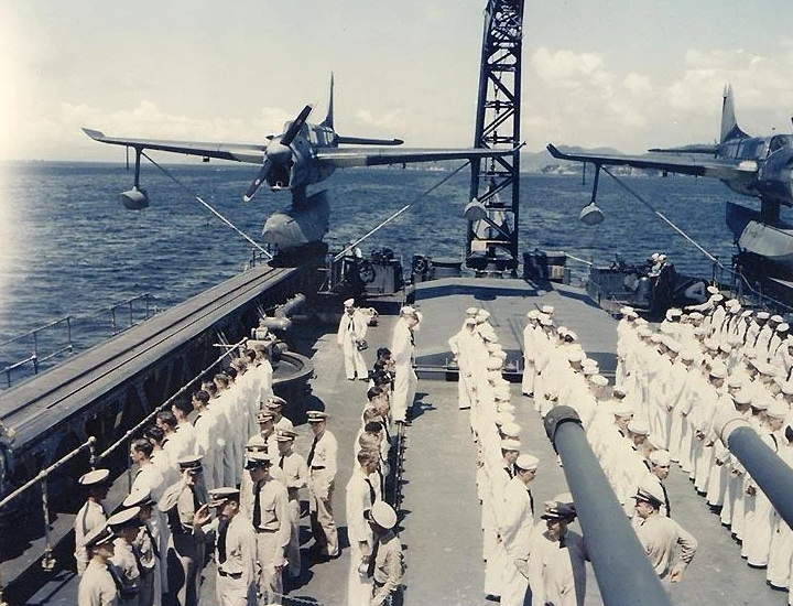 Легкий крейсер USS Билокси. 1944 г.