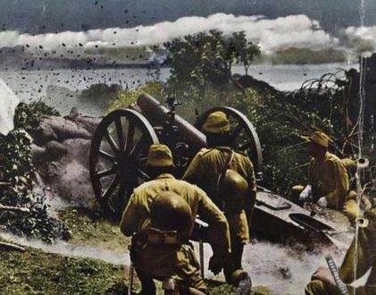 Расчет японской 150-мм гаубицы в Китае. 1939 г.