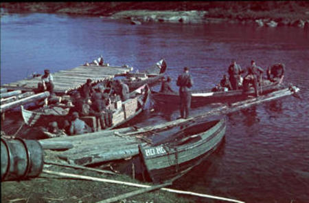 Финские войска на переправе. 1941 г.