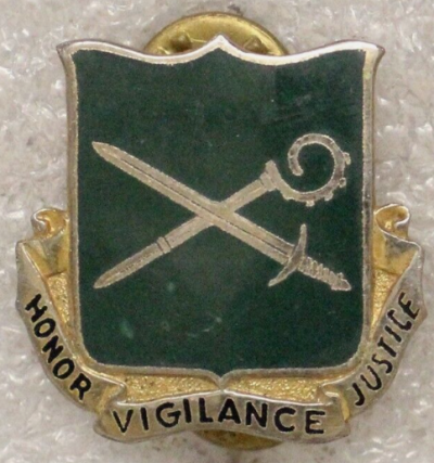 Знак 385-го батальона военной полиции.