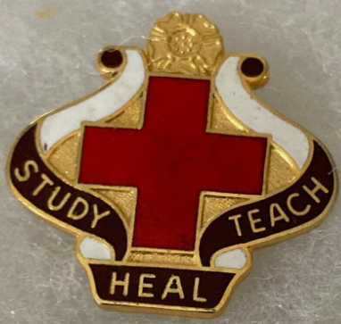 Знак 452-го госпиталя армии.