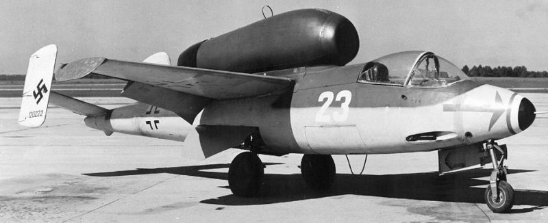 Реактивный истребитель Heinkel He 162 «Volksjäger».