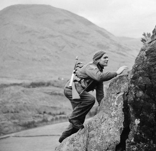 Курс скалолазания во время учений. Шотландия, 19 ноября 1941 г.