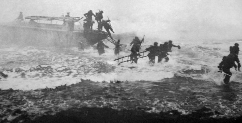 Учебная высадка с моря.