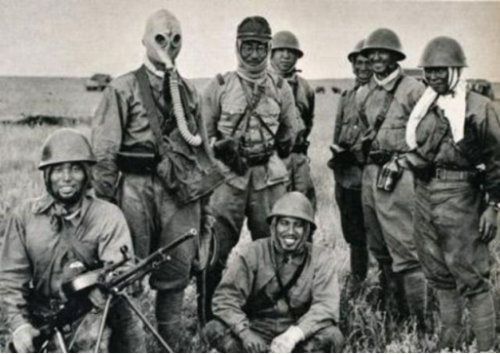 Служащие отряда №516.