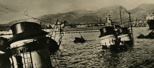 Затопленные корабли в Тулоне. 27 ноября 1942 г.