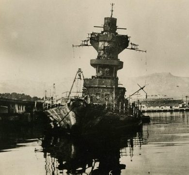 Затопленные корабли в Тулоне. 27 ноября 1942 г.