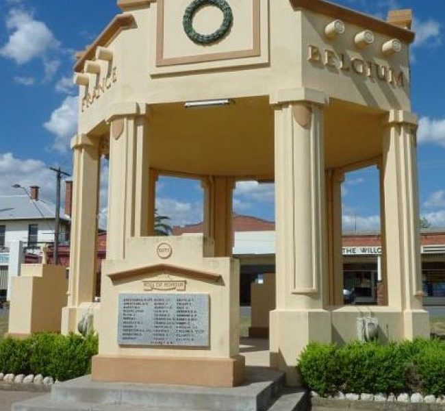 г. Авока. Мемориал солдат.