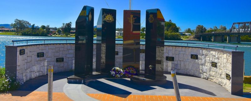 г. Максвилл. Военный мемориал.