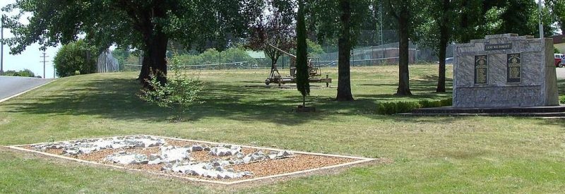 г. Батлоу. Военный мемориал.