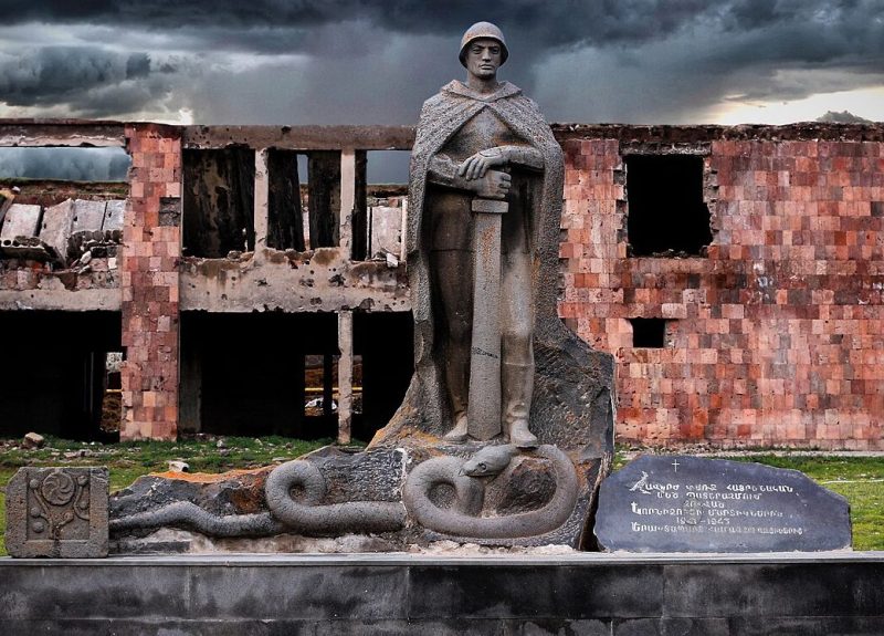 с. Корнидзор. Памятник советским воинов, погибшим в годы войны.