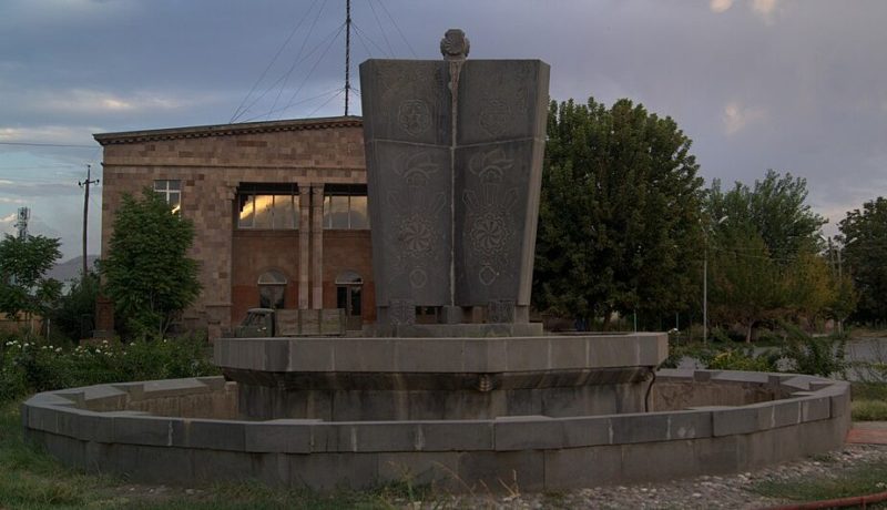 с. Авшар. Памятники погибшим землякам.