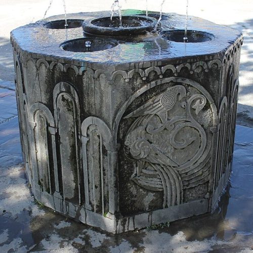 г. Сисиан. Памятники погибшим советским воинам.