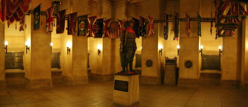 Склеп. Памятник отцу и сыну.