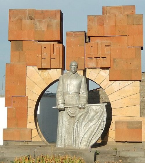 с. Димитров. Памятник советским воинам, погибшим в годы войны.