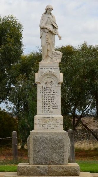 г. Митиамо. Мемориал солдатам. 